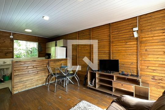 Sala de casa para alugar com 2 quartos, 58m² em Pilarzinho, Curitiba