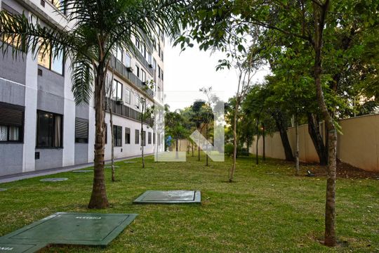 Área comum de apartamento para alugar com 2 quartos, 33m² em Jurubatuba, São Paulo