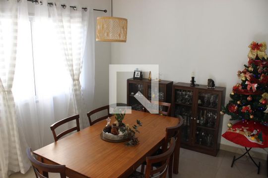 Sala de casa de condomínio à venda com 3 quartos, 250m² em Mirante de Jundiaí, Jundiaí