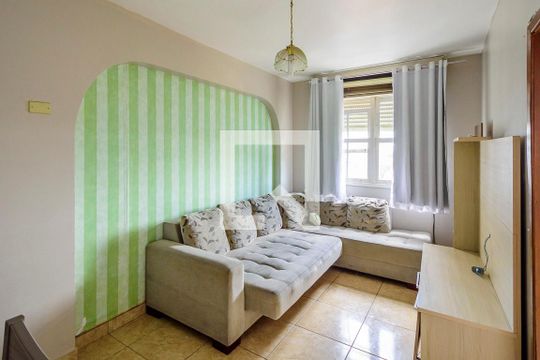 Sala de apartamento para alugar com 2 quartos, 56m² em Azenha, Porto Alegre