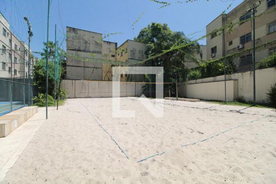 Quadra Esportiva de apartamento à venda com 2 quartos, 75m² em Jacarepaguá, Rio de Janeiro