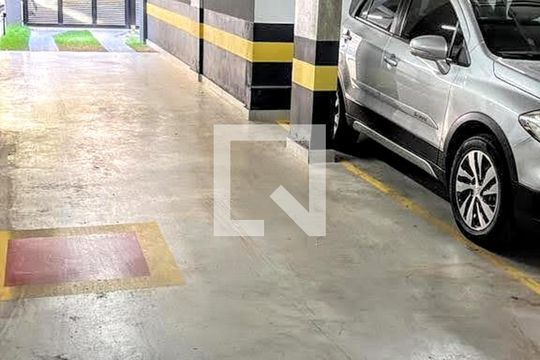 Garagem de apartamento à venda com 2 quartos, 55m² em Cruzeiro, Belo Horizonte