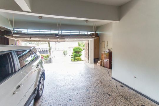 Garagem de casa à venda com 3 quartos, 438m² em Tucuruvi, São Paulo