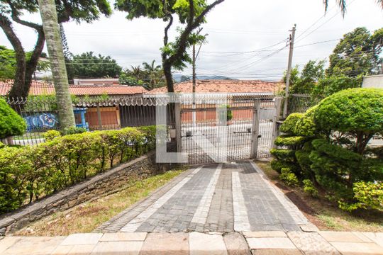 Garagem de casa à venda com 3 quartos, 438m² em Tucuruvi, São Paulo