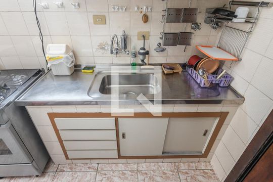 Cozinha de apartamento para alugar com 3 quartos, 130m² em Vila Mariana, São Paulo