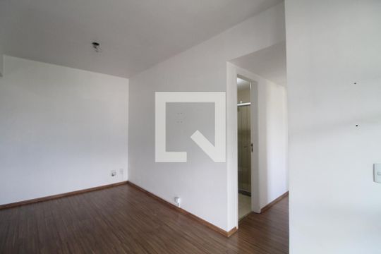 Sala de apartamento para alugar com 3 quartos, 90m² em Jacarepaguá, Rio de Janeiro