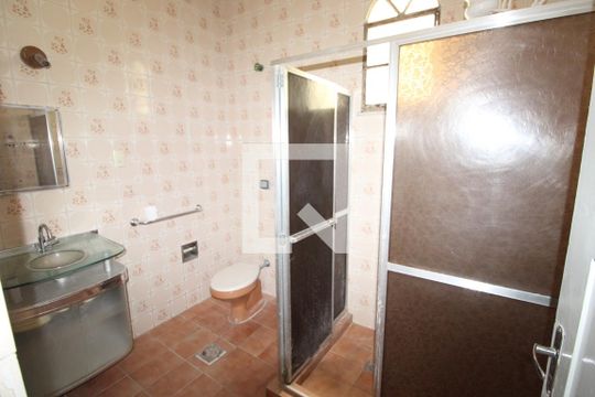 Banheiro social  de casa à venda com 2 quartos, 144m² em Méier , Rio de Janeiro