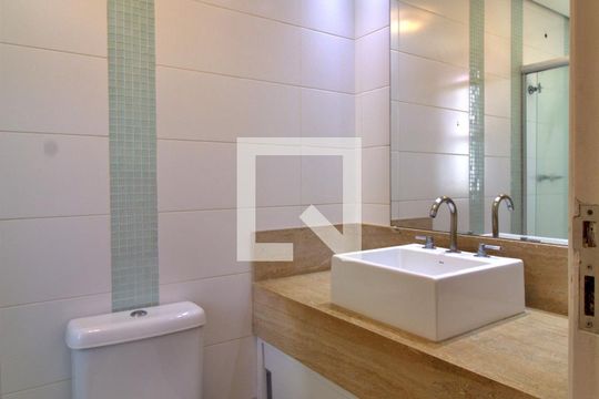 Banheiro da Suíte 2 de apartamento à venda com 2 quartos, 85m² em Vila Suzana, São Paulo