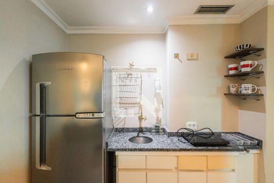 Cozinha de apartamento à venda com 1 quarto, 40m² em Jardim Paulista, São Paulo