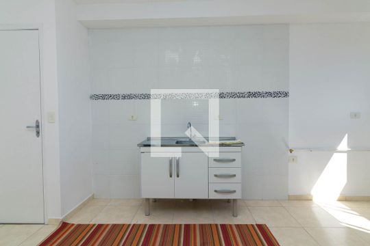 Cozinha de apartamento à venda com 2 quartos, 33m² em Vila Nhocune, São Paulo