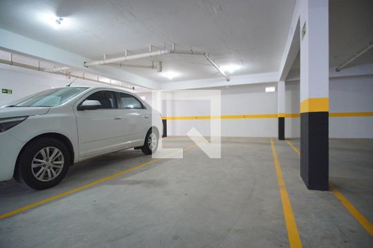Garagem de apartamento à venda com 2 quartos, 176m² em Petrópolis, Porto Alegre