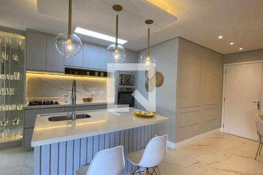 Cozinha de apartamento à venda com 2 quartos, 95m² em Alphaville Conde Ii, Barueri