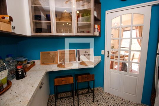 Cozinha de apartamento à venda com 3 quartos, 150m² em Vila Suzana, São Paulo