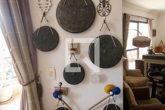 Detalhe Sala de apartamento à venda com 3 quartos, 150m² em Vila Suzana, São Paulo