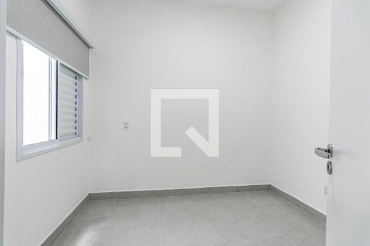 Dormitório 1 de apartamento para alugar com 2 quartos, 36m² em Vila Carrão, São Paulo