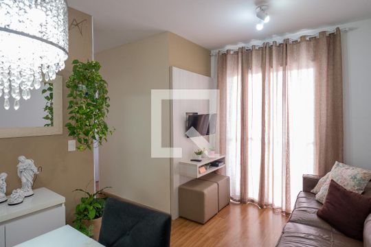 Apartamento à venda com 2 quartos, 50m² em Vila Liviero, São Paulo