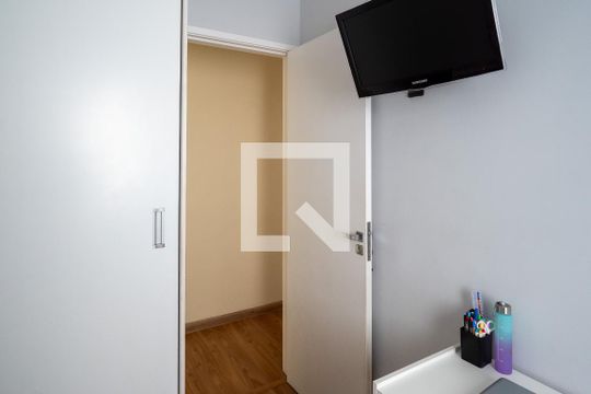 Quarto 1 de apartamento à venda com 2 quartos, 50m² em Vila Liviero, São Paulo