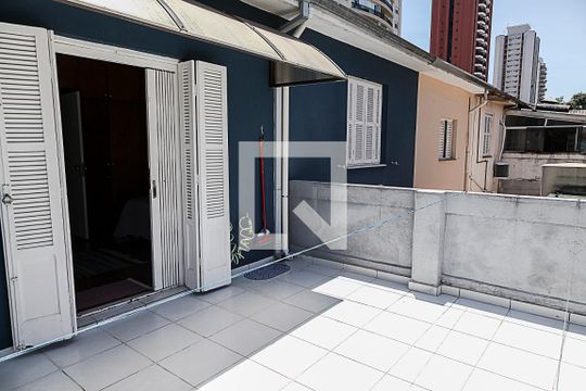 Varanda de casa à venda com 2 quartos, 95m² em Chácara Santo Antônio (zona Sul), São Paulo