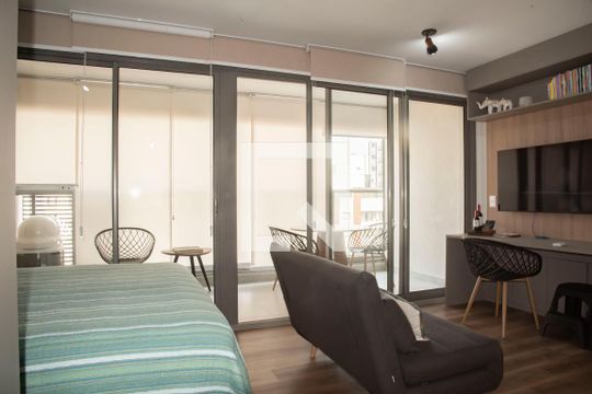 Studio de kitnet/studio para alugar com 1 quarto, 37m² em Vila Monte Alegre, São Paulo