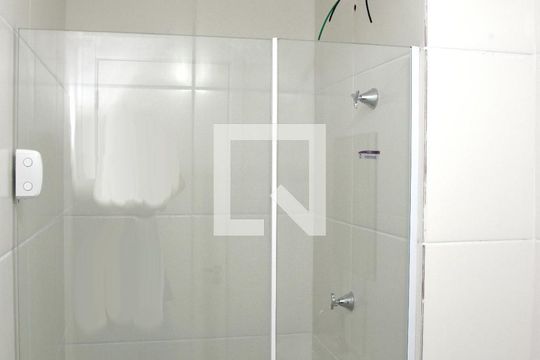 Banheiro de apartamento à venda com 2 quartos, 34m² em Socorro, São Paulo