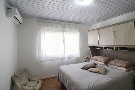 Suíte de casa de condomínio à venda com 3 quartos, 142m² em Hípica, Porto Alegre