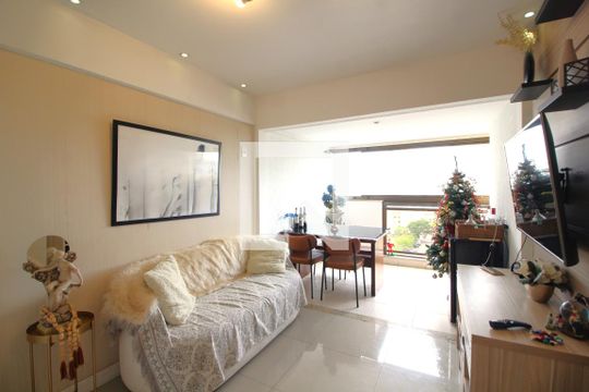 Sala de apartamento à venda com 3 quartos, 70m² em Jacarepaguá, Rio de Janeiro