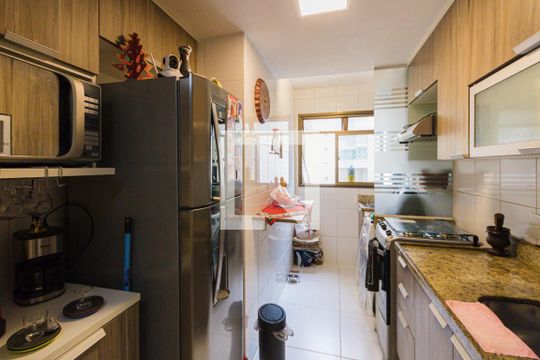 Cozinha de apartamento à venda com 3 quartos, 70m² em Jacarepaguá, Rio de Janeiro
