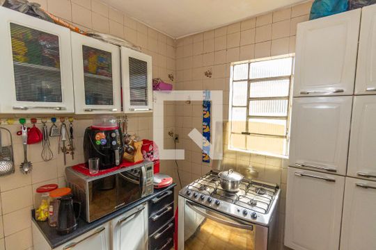 Cozinha de apartamento para alugar com 3 quartos, 89m² em Irajá, Rio de Janeiro