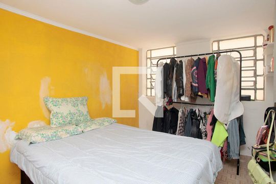 Quarto de apartamento para alugar com 1 quarto, 30m² em Petrópolis, Porto Alegre