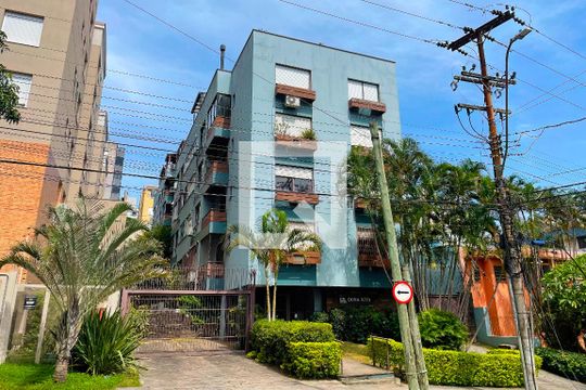 Fachada de apartamento para alugar com 1 quarto, 56m² em Petrópolis, Porto Alegre
