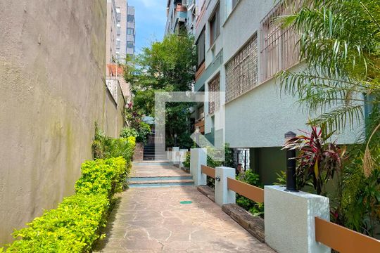 Área comum de apartamento para alugar com 1 quarto, 56m² em Petrópolis, Porto Alegre