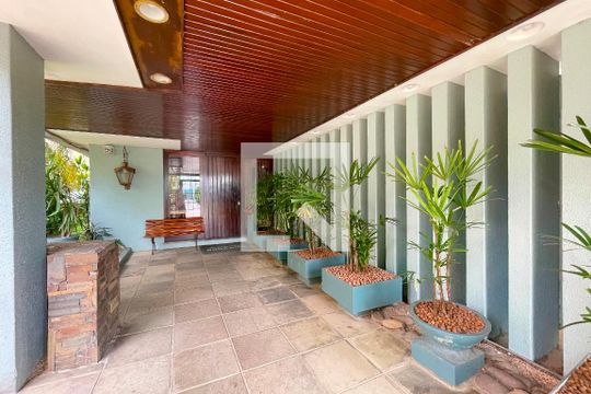 Área comum de apartamento para alugar com 1 quarto, 56m² em Petrópolis, Porto Alegre