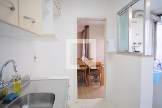 Cozinha de apartamento para alugar com 1 quarto, 56m² em Petrópolis, Porto Alegre