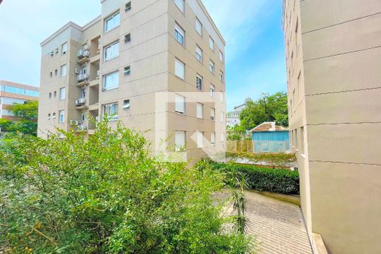 Varanda _Vista de apartamento para alugar com 1 quarto, 56m² em Petrópolis, Porto Alegre
