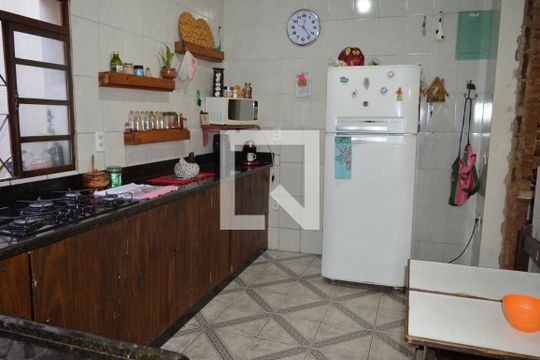 Cozinha de casa à venda com 5 quartos, 300m² em Fonte Grande, Contagem