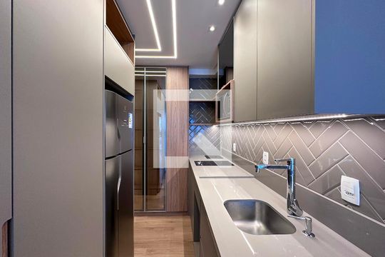 Cozinha de kitnet/studio à venda com 1 quarto, 25m² em Brooklin, São Paulo