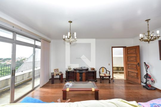 Sala 2º Andar de casa à venda com 3 quartos, 309m² em Sumarezinho, São Paulo