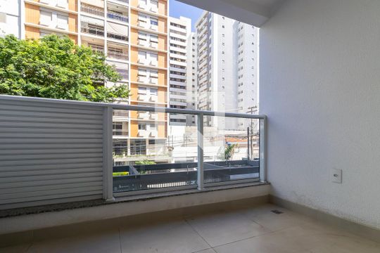 Varanda de kitnet/studio para alugar com 1 quarto, 40m² em Vila Itapura, Campinas