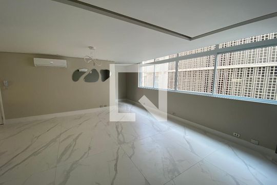 Apartamento para alugar com 3 quartos, 138m² em Consolação, São Paulo