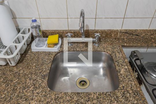 Cozinha de apartamento para alugar com 1 quarto, 63m² em Jardim Paulista, São Paulo