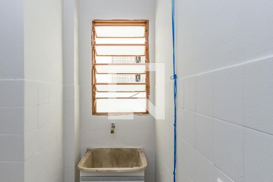 Área de Serviço de apartamento à venda com 3 quartos, 66m² em Estoril, Belo Horizonte