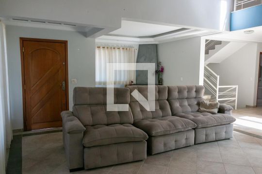 Sala de casa à venda com 4 quartos, 400m² em Nova Petrópolis, São Bernardo do Campo