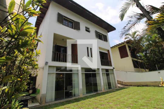 Fachada fundos da casa de casa à venda com 4 quartos, 360m² em Jardim Marajoara, São Paulo