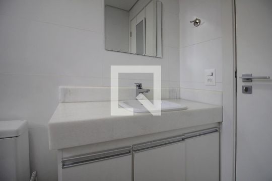 Banheiro de apartamento para alugar com 4 quartos, 127m² em Serra, Belo Horizonte