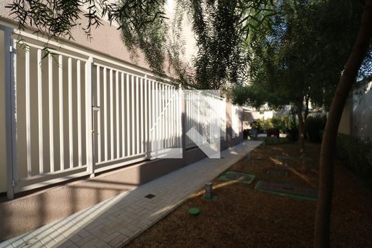 Área comum de apartamento para alugar com 2 quartos, 43m² em Parque Industrial Tomas Edson, São Paulo