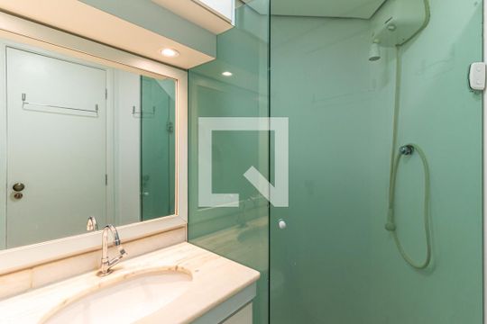 Banheiro de apartamento para alugar com 1 quarto, 36m² em Santa Cecília, São Paulo