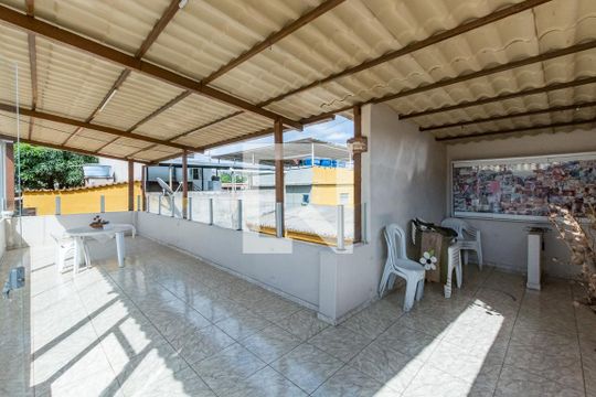 Varanda de casa à venda com 3 quartos, 149m² em Cinquentenario, Belo Horizonte