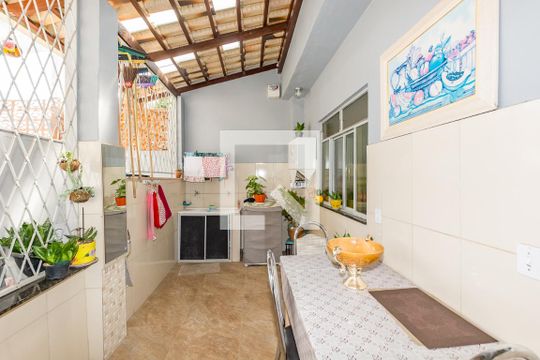 Área de Serviço de casa à venda com 3 quartos, 149m² em Cinquentenario, Belo Horizonte