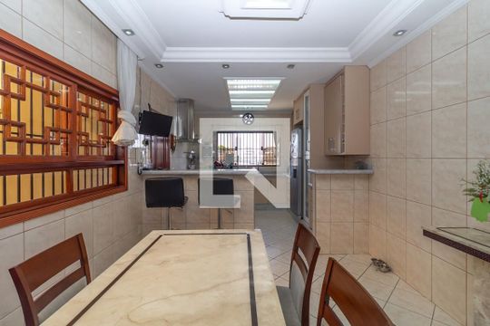Cozinha de casa à venda com 3 quartos, 300m² em Jardim Cotiana, São Paulo