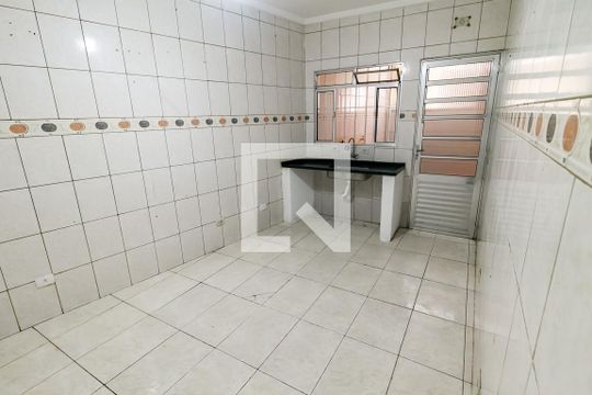 Cozinha de casa à venda com 4 quartos, 160m² em Jardim Irapua, Taboão da Serra